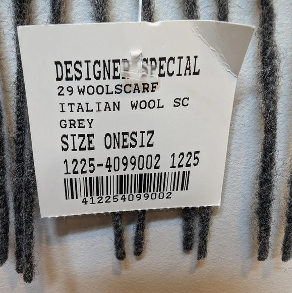 NWT 100% Pure Wool Made in Italy Lightweight Grey Scarf - Unisex & One Size - Picture 5 of 6